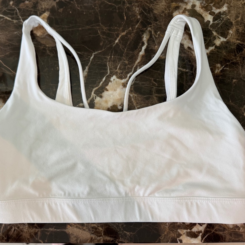 Athleta Vital Bra-Size Medium-NWOT-White